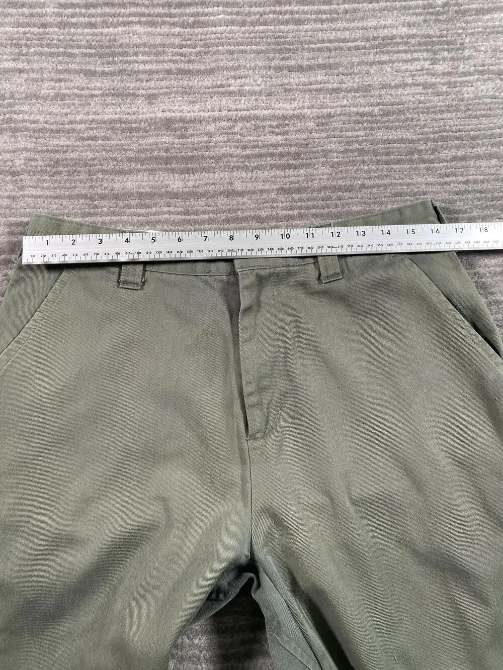 Jesse James Pants Mens 33x32 (fits 33x27) Green Chino Relax Straight Industrial